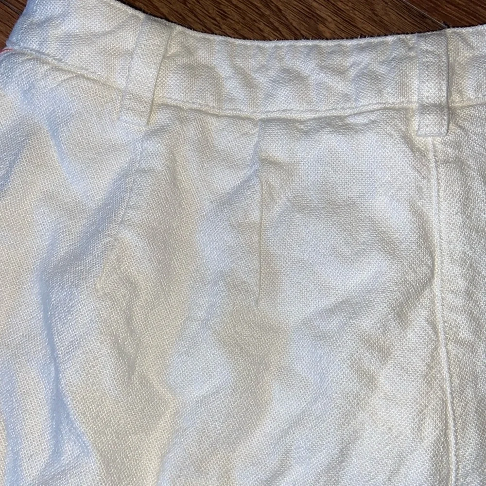 Brandy Melville White Shorts - Picture 8 of 8